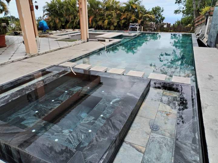 Jacuzzi effet miroir La Réunion